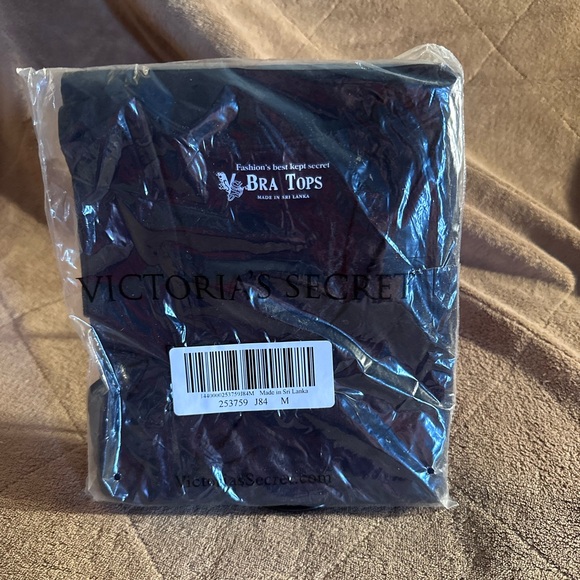 NWOT VICTORIA’S SECRET NAVY TANK TOP (MEDIUM) - Picture 1 of 8